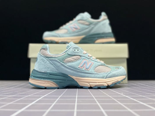 New Balance 993