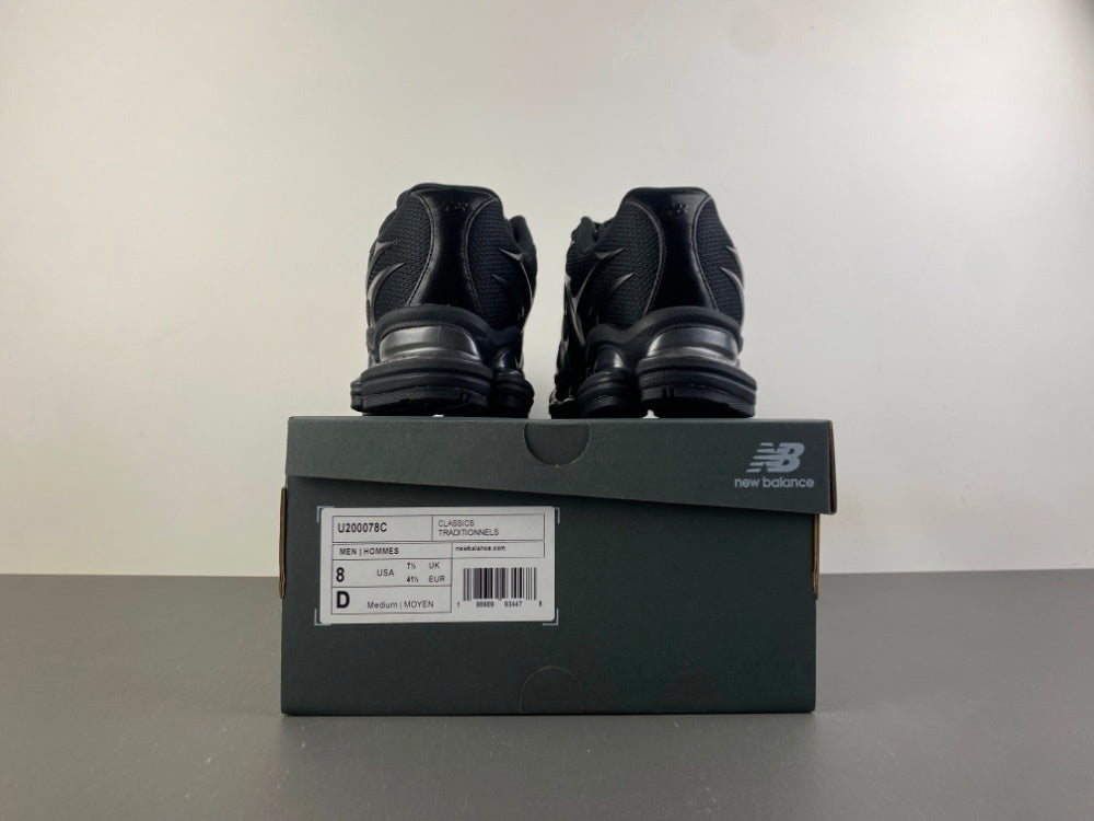 New Balance 2000