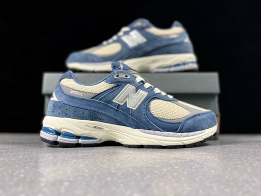 New Balance 2002