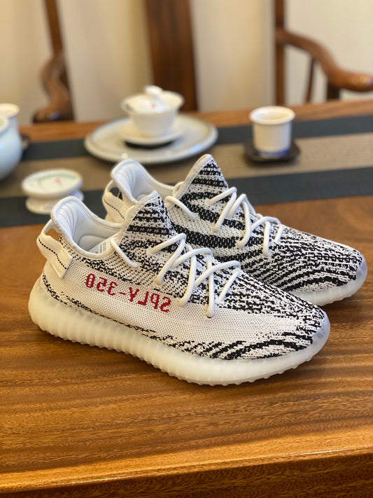 Adidas Zebra Strike 350