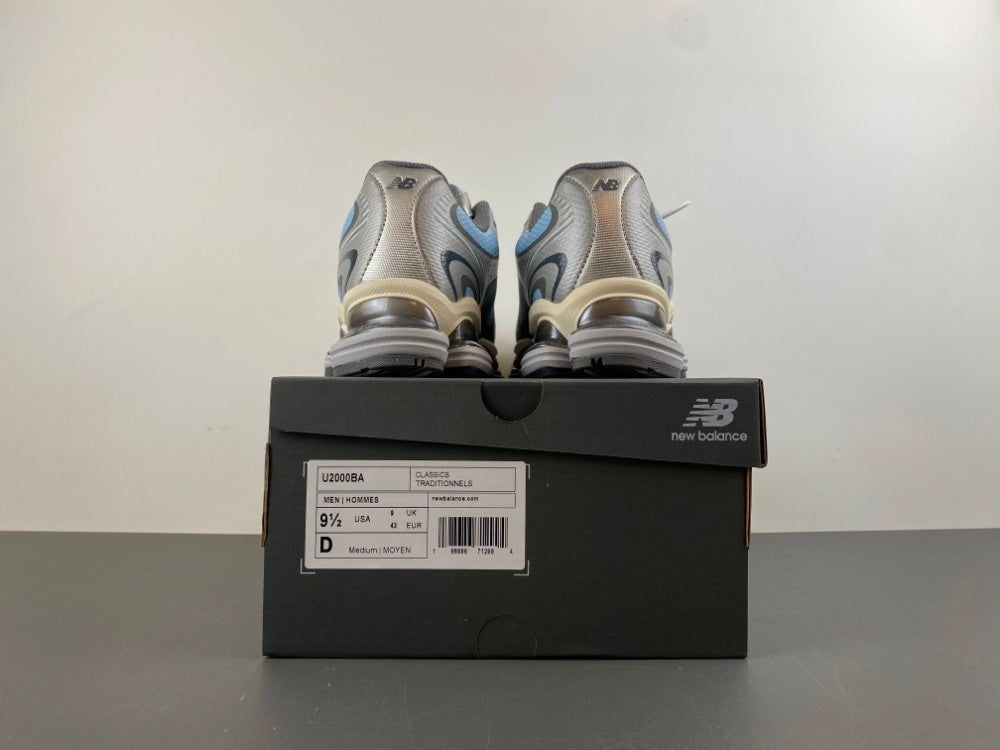 New Balance 2000
