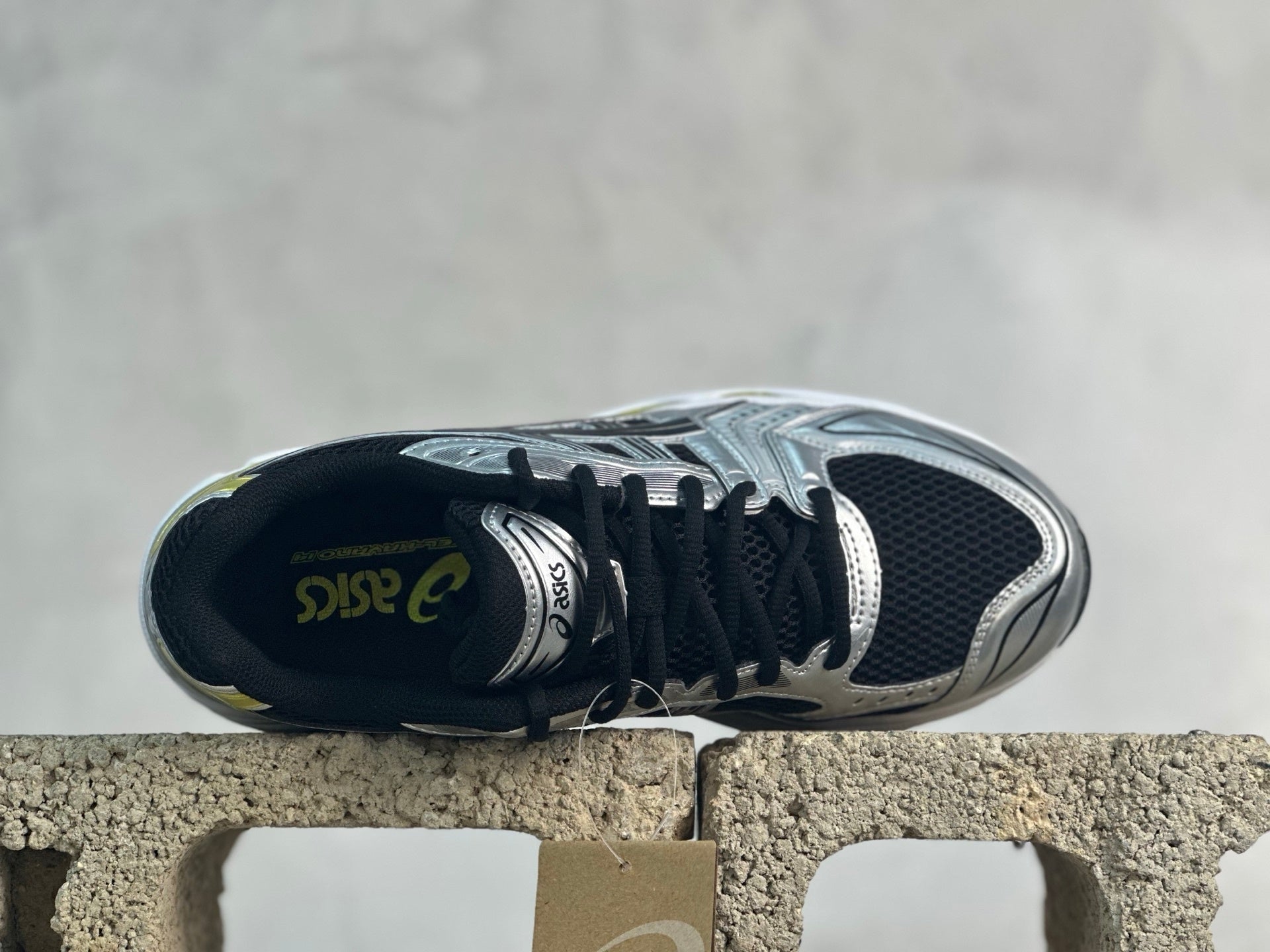 ASICS GEL-Kayano 14