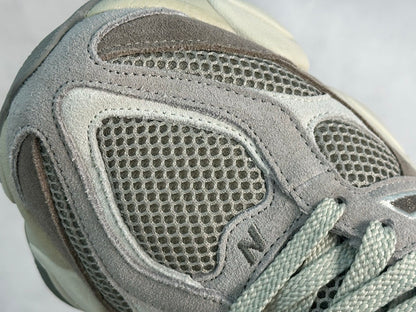 New Balance 9060 Beige