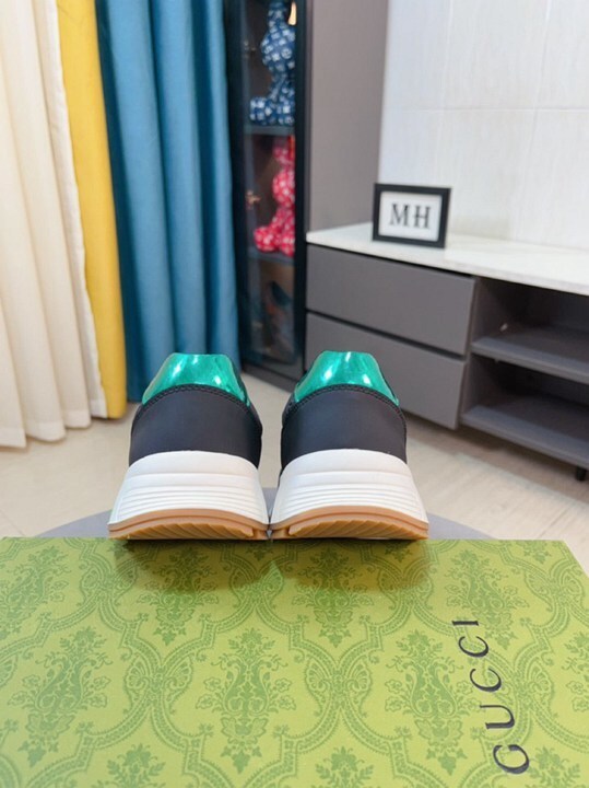 Gucci Re-Web Trainers