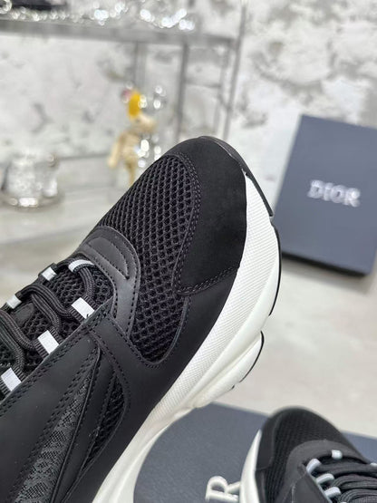 Dior B22