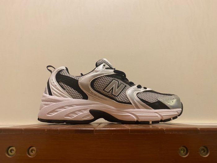 New Balance 530