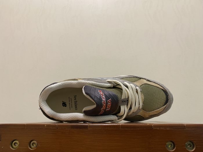 New Balance 990