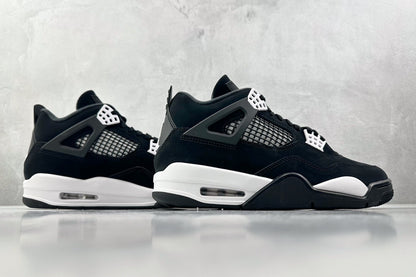 Nike Air Jordan 4 Retro