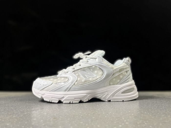 New Balance 530