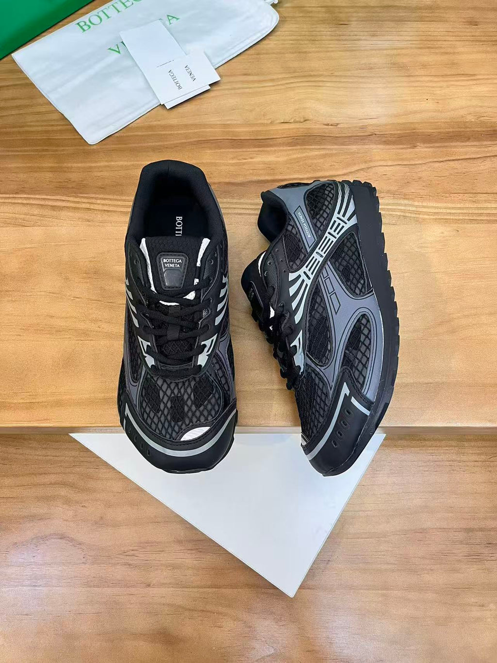 Bottega Veneta Sneaker