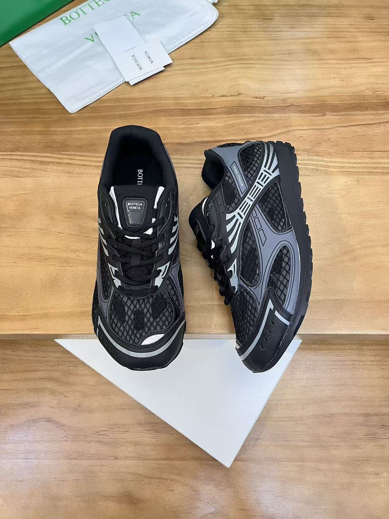 Bottega Veneta Sneaker