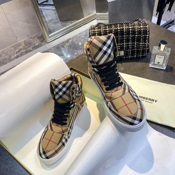 Burberry Reeth Sneaker