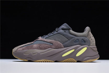 Adidas Mauve Horizon 700