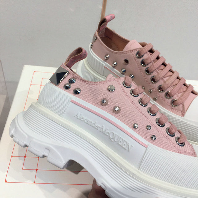 McQueen Tread Slick Sneaker