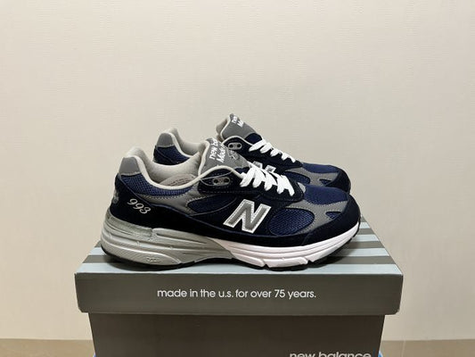 New Balance 993