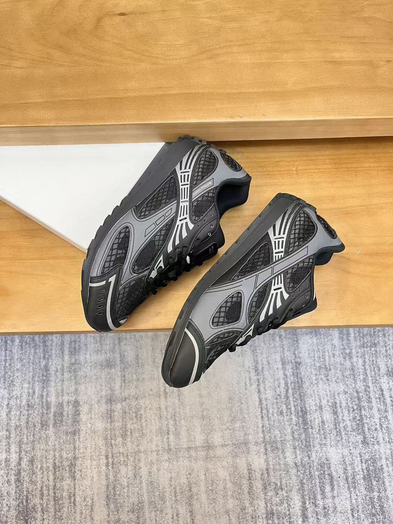 Bottega Veneta Sneaker