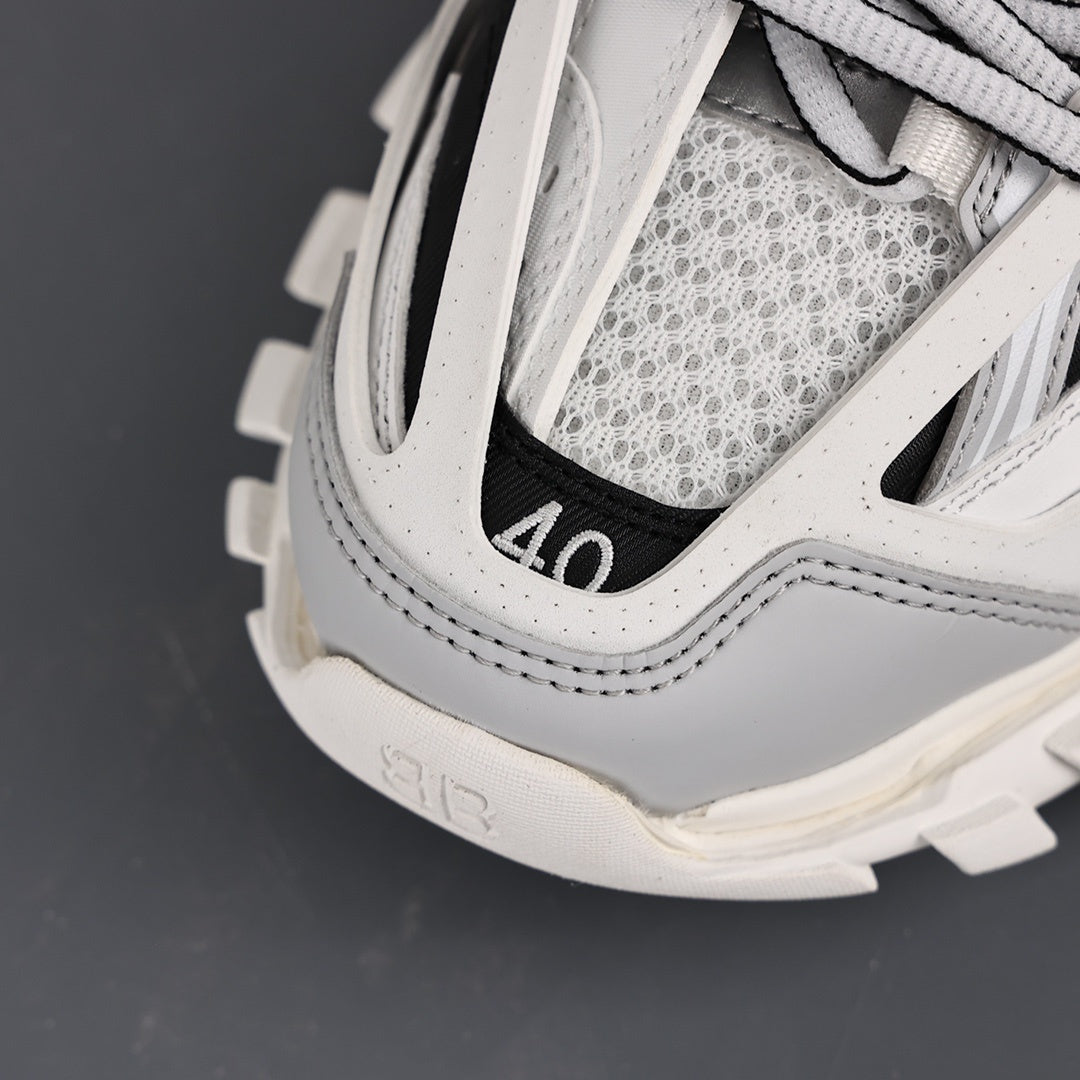 Balenciaga Track