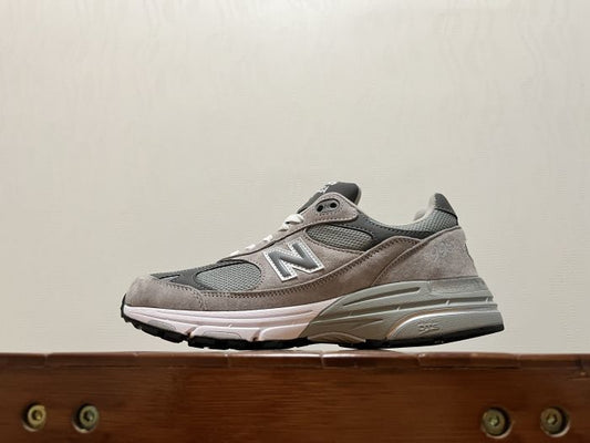 New Balance 993