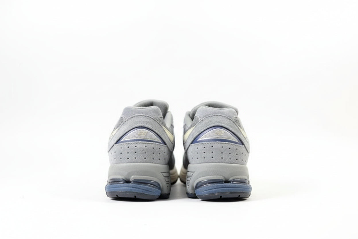 New Balance 2002