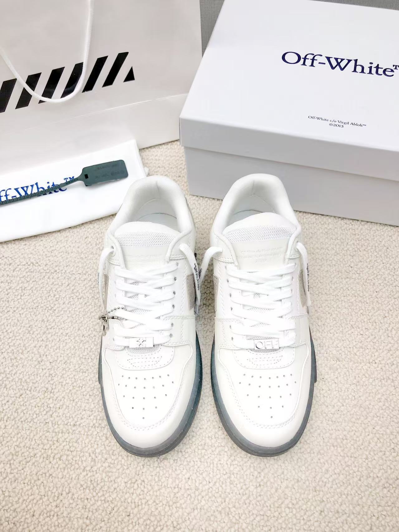 Off-White™ Out Of Office Diamond