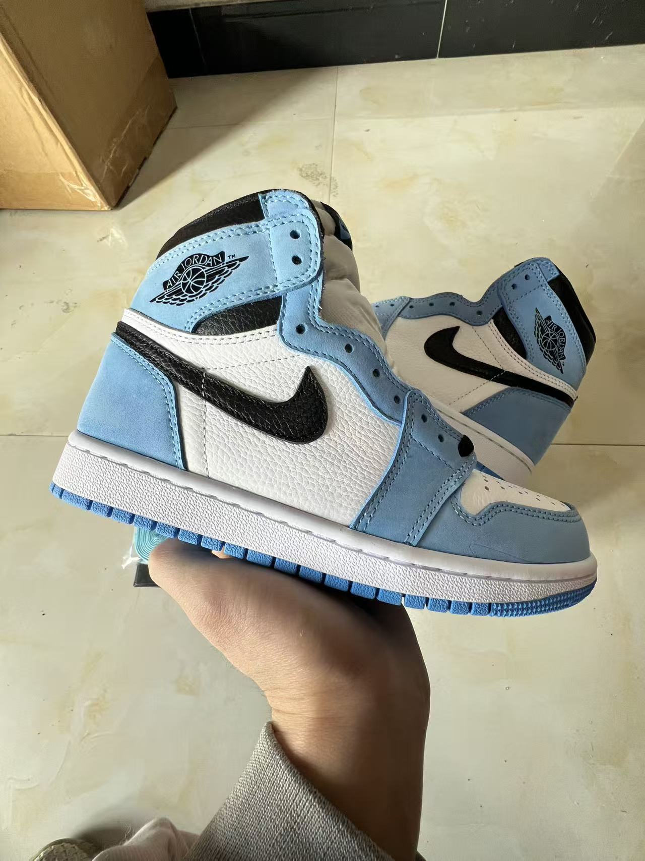 Air Jordan 1