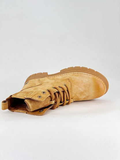 Timberland Premium Chukka Boots