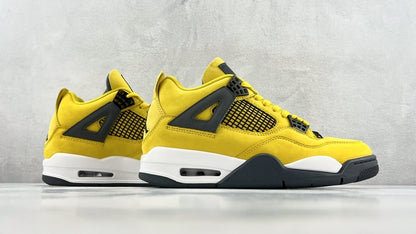 Nike Air Jordan 4 Retro