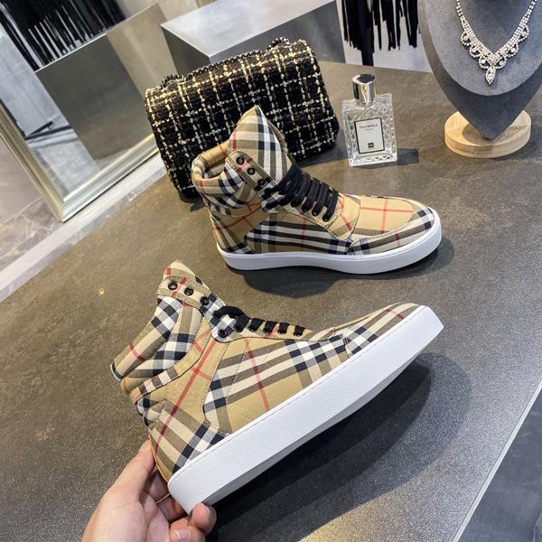 Burberry Reeth Sneaker
