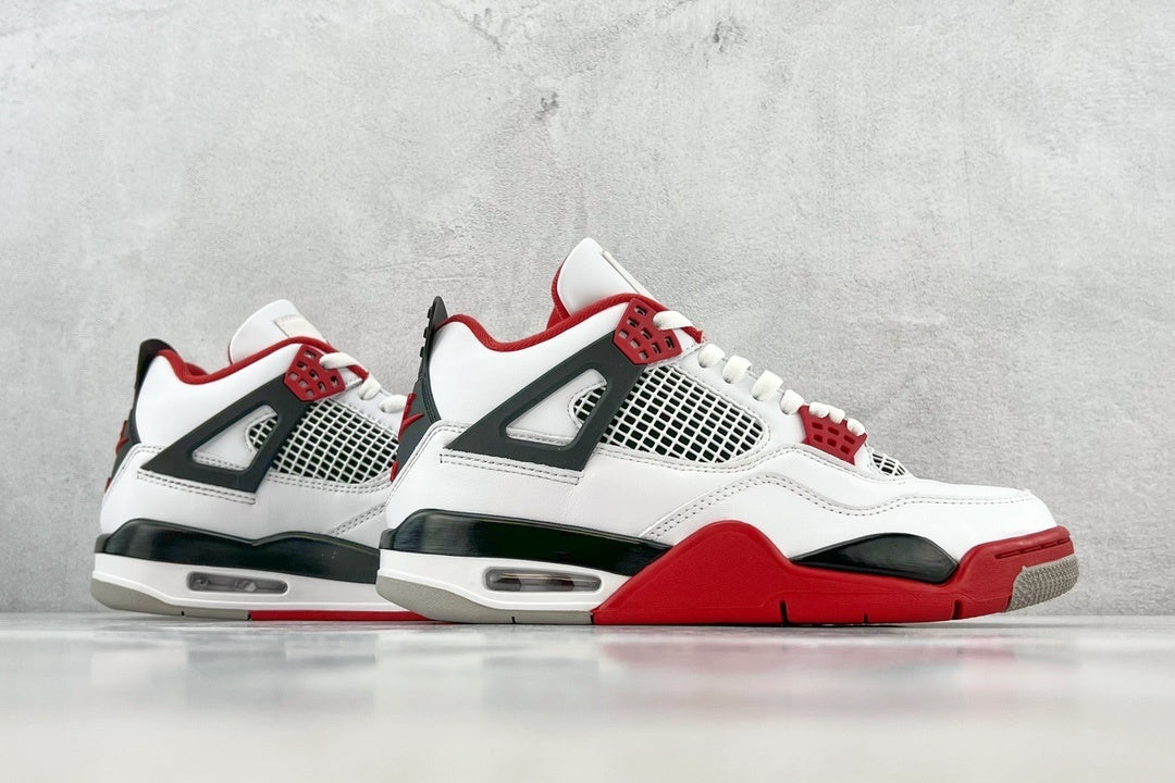 Nike Air Jordan 4 Retro