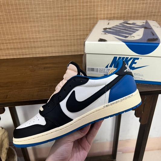 Air Jordan 1 Low Travis Scott Mocha