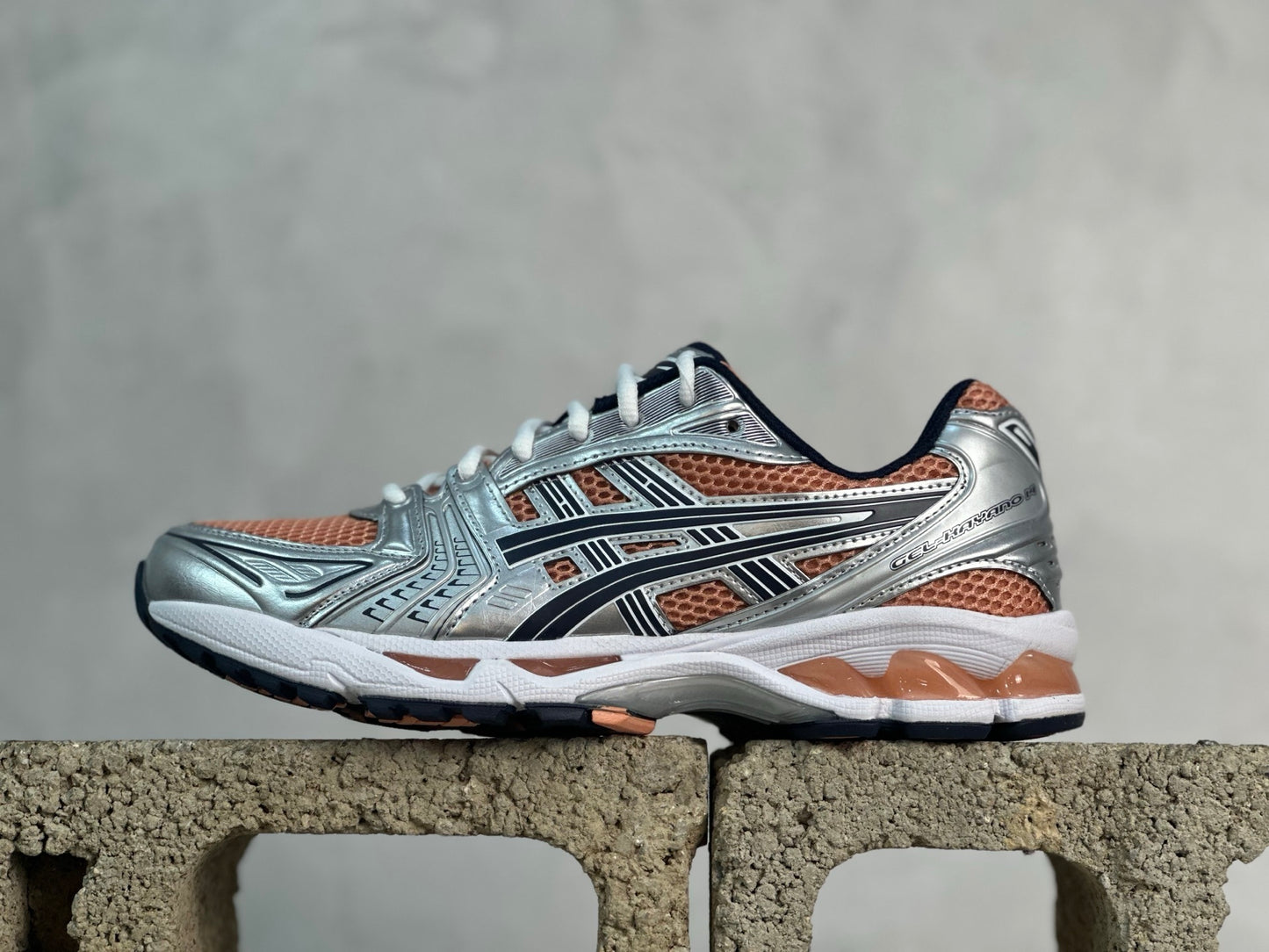 ASICS GEL-Kayano 14