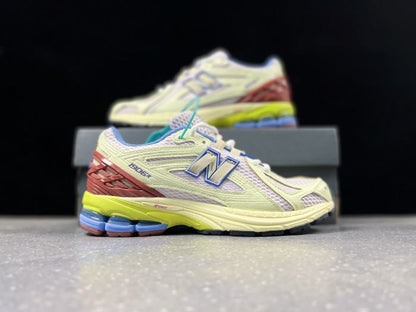 New Balance 1906R