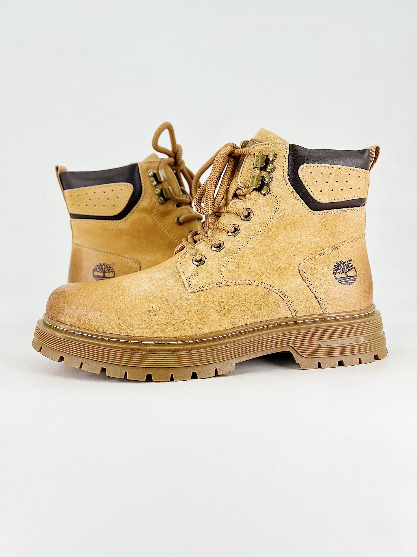 Timberland Suede Camel Boots