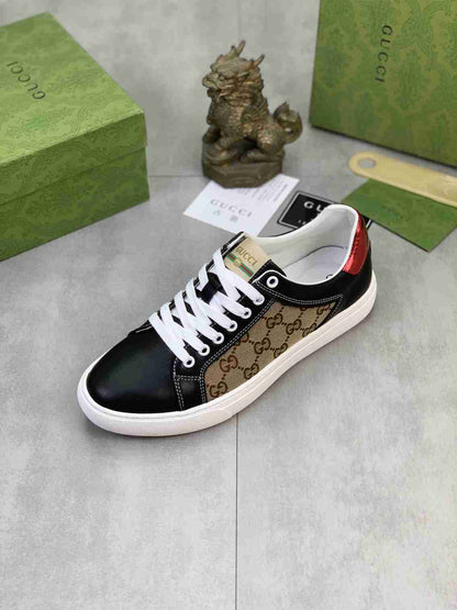 Gucci Ace GG Supreme Canvas Sneakers