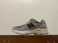 New Balance 990