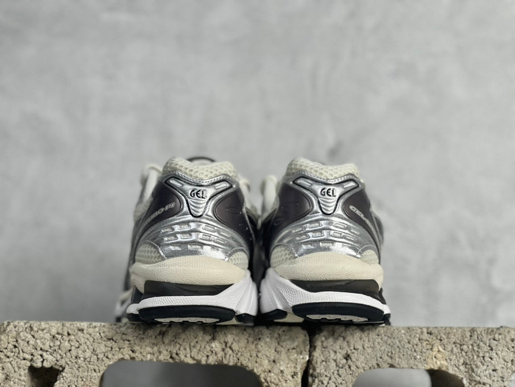 ASICS GEL-Kayano 14
