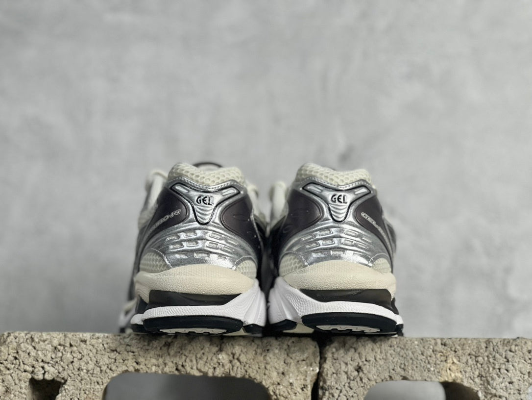 ASICS GEL-Kayano 14