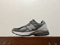 New Balance 990