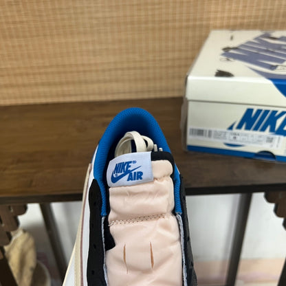 Air Jordan 1 Low Travis Scott Mocha