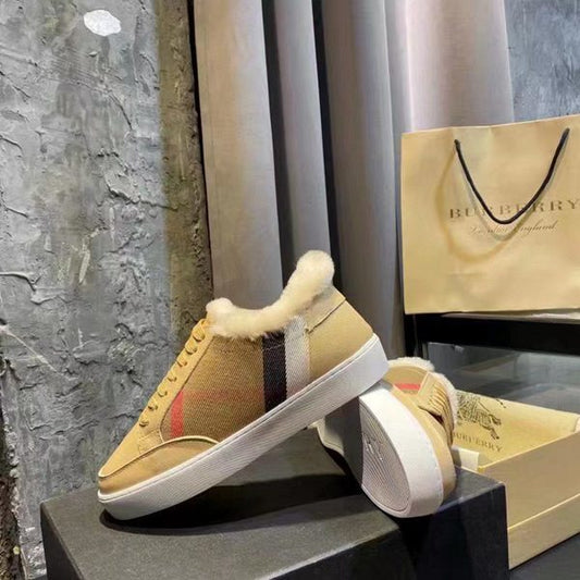 Burberry Check Fur Sneaker