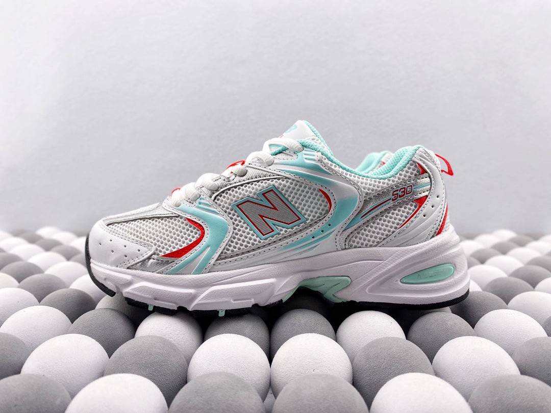 New Balance 530