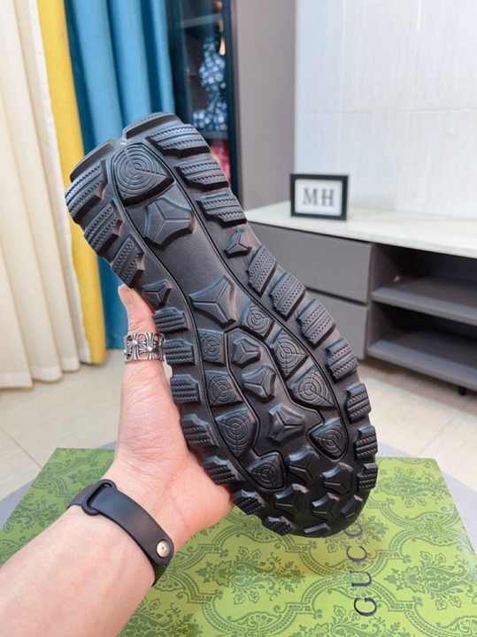 Gucci Black & Grey Sneakers