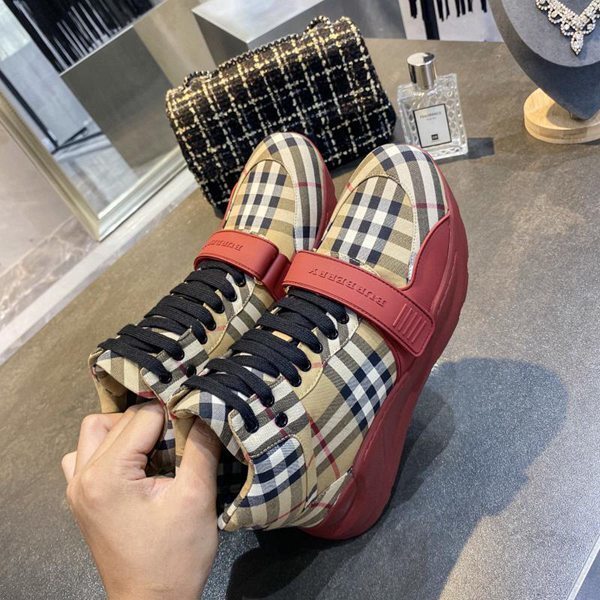 Burberry Red Sole High-Top