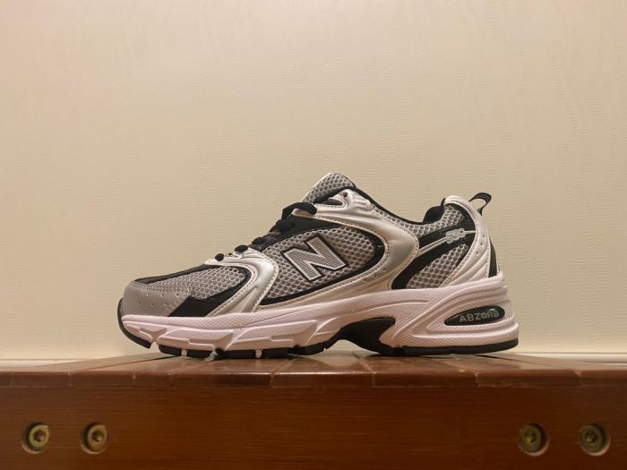 New Balance 530