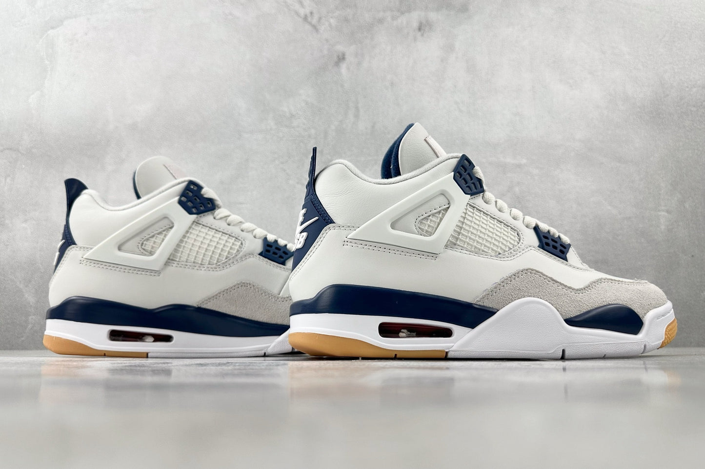 Nike Air Jordan 4 Retro