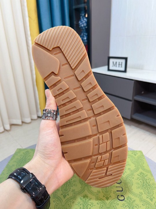 Gucci Shift Sneakers