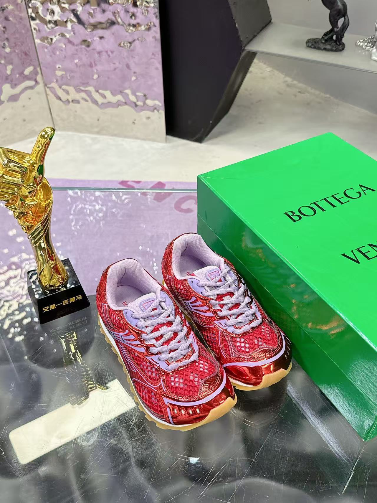 Bottega Veneta Sneaker