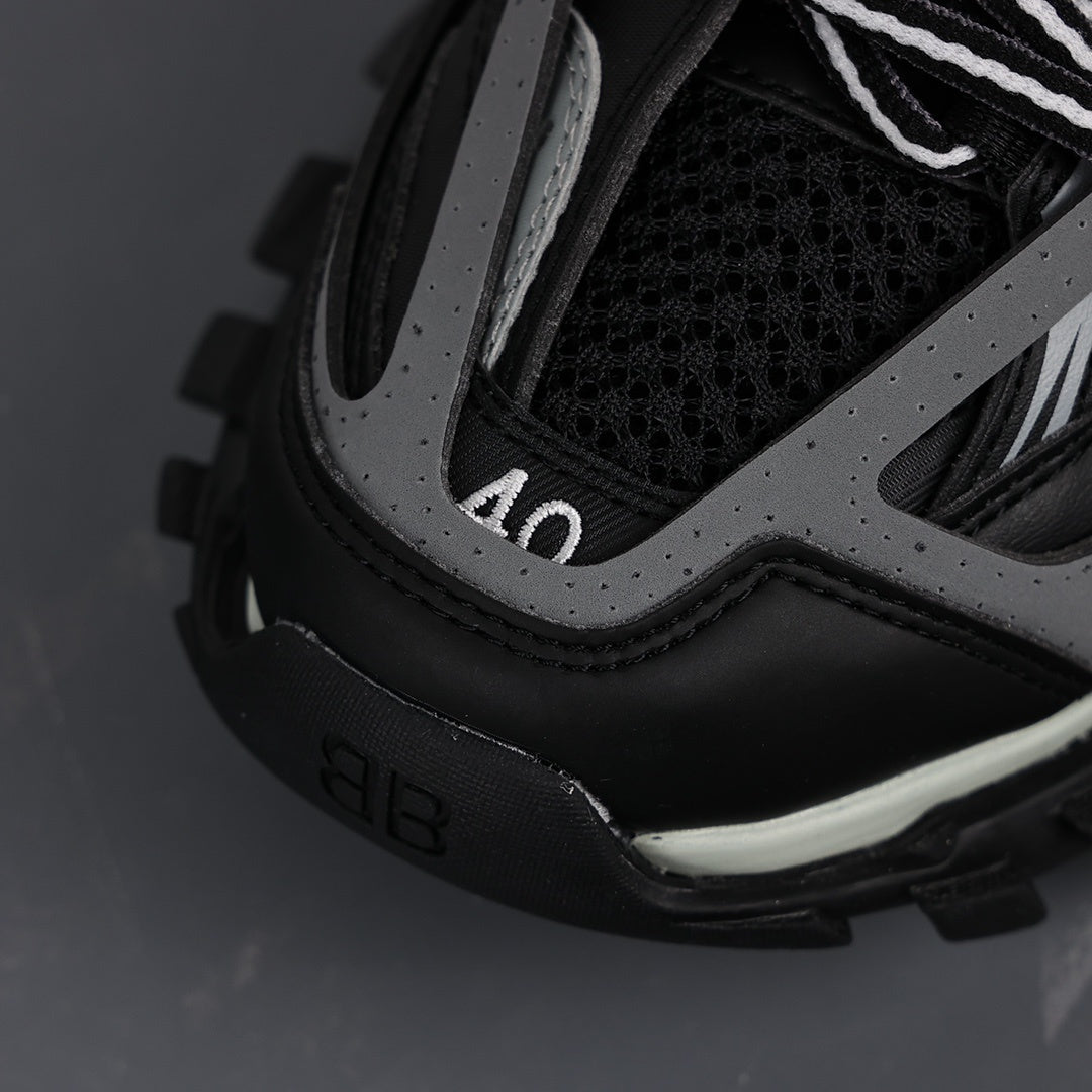 Balenciaga Track