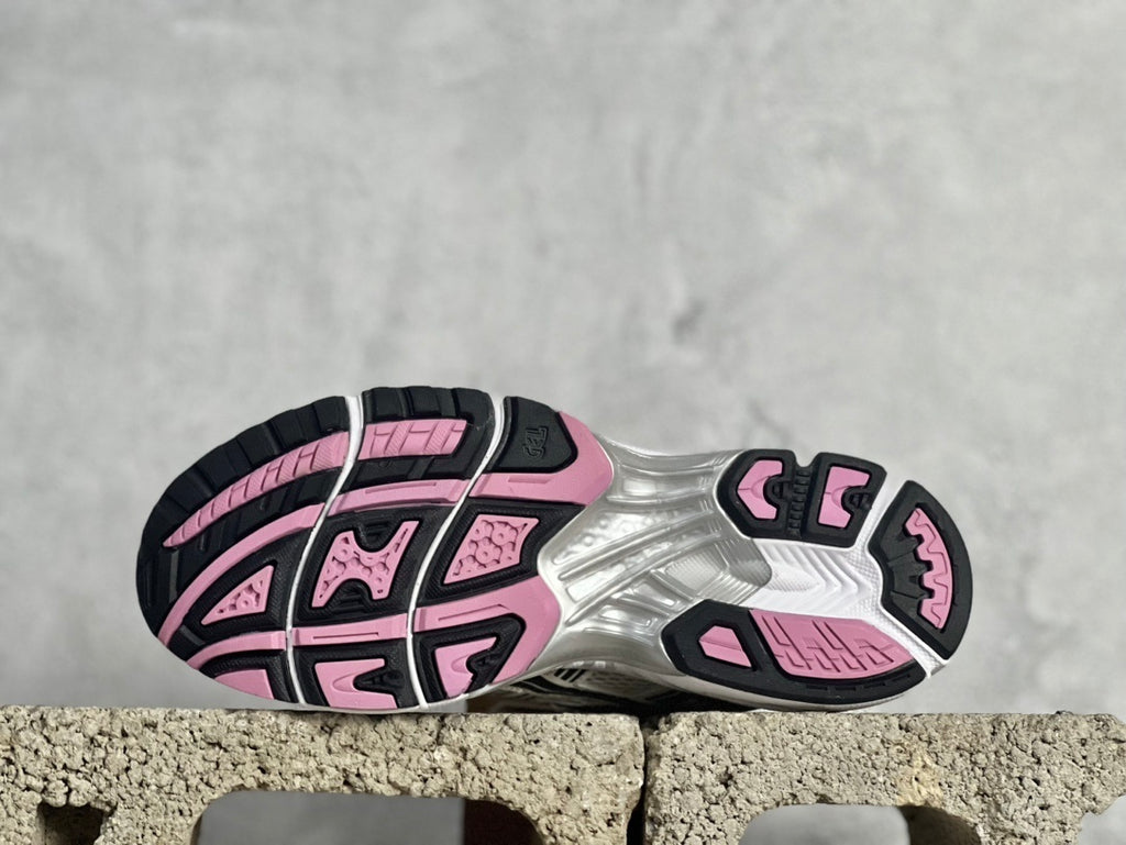 ASICS GEL-Kayano 14