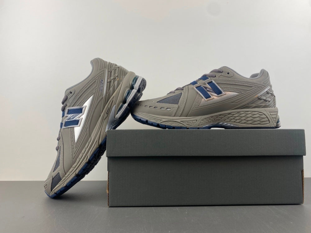 New Balance 1906A